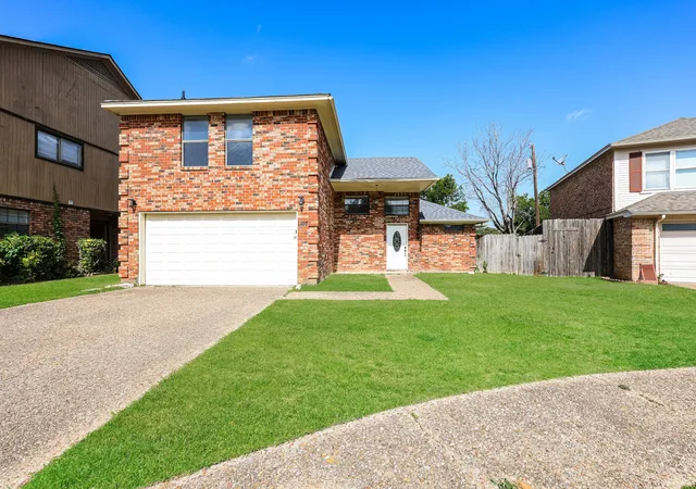 Photo 1 of Single family home for sale at 1107 Carrington Ct, Irving, TX 75060 | MLS# 21325473 | Listing updated on 2026-07-24