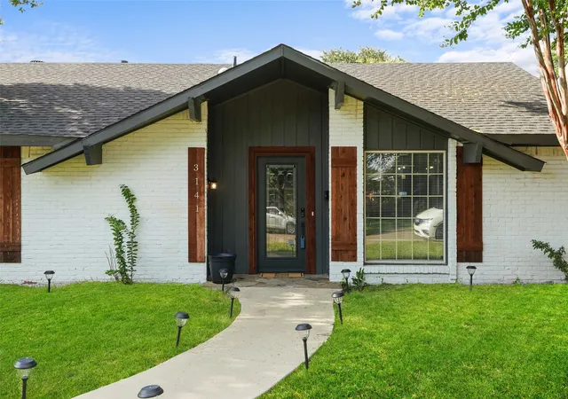 Photo 3 of Sale Pending at 3141 Darvany Dr, Dallas, TX 75220 | MLS# 21325599 | Listing updated on 2026-07-26