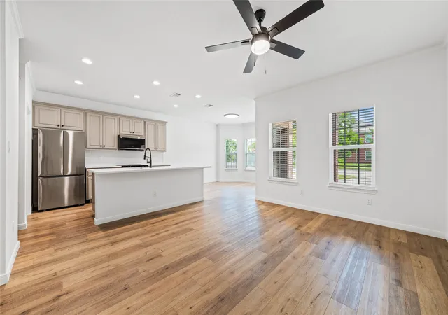 Photo 3 of House for sale at 1903 S 11Th St, Waco, TX 76706 | MLS# 21320407 | Listing updated on 2026-07-09