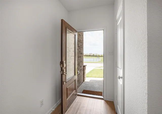 Photo 3 of Single family home for sale at 3324 Tulip Poplar Trl, Mc Kinney, TX 75071 | MLS# 21307857 | Listing updated on 2026-07-09