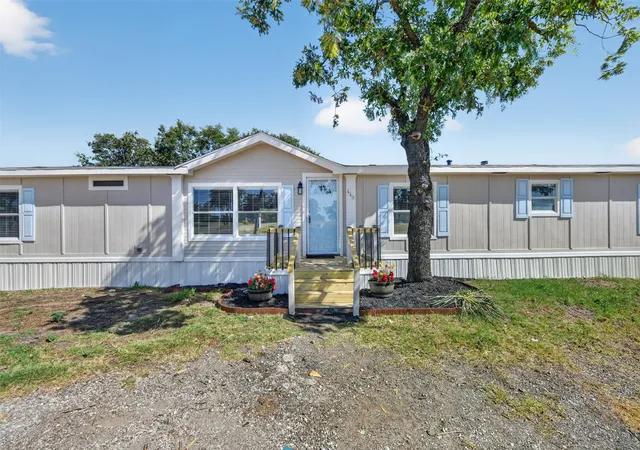 Photo 1 of Manufactured home for sale at 449 Big Salty Dr, Springtown, TX 76082 | MLS# 21317132 | Listing updated on 2026-09-03