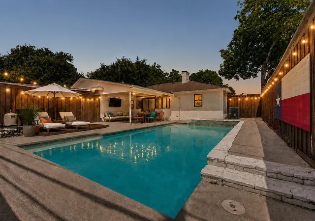 Single family home for sale at 8434 Bellingham Dr, Dallas, TX 75228 | MLS# 21325438