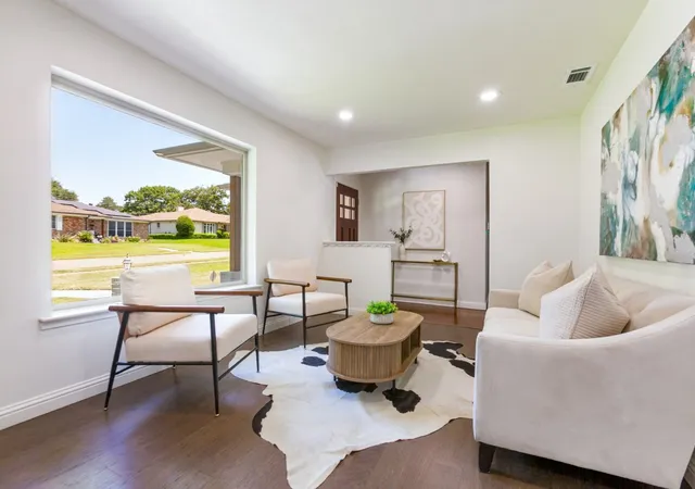Photo 3 of Single family home for sale at 8434 Bellingham Dr, Dallas, TX 75228 | MLS# 21325438 | Listing updated on 2026-10-07
