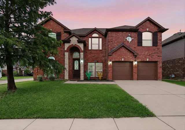 Photo 1 of Single family home for sale at 1301 Senita Cactus St, Fort Worth, TX 76177 | MLS# 21310950 | Listing updated on 2026-08-28