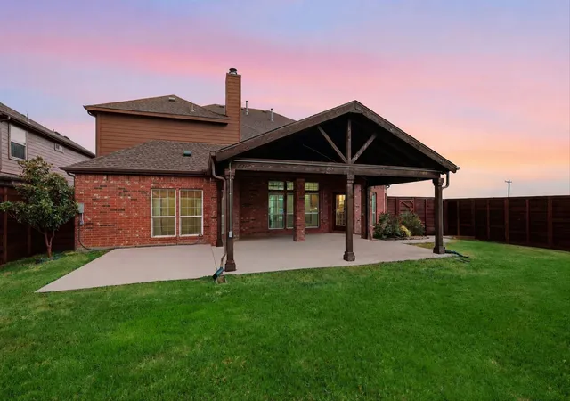 Photo 3 of Single family home for sale at 1301 Senita Cactus St, Fort Worth, TX 76177 | MLS# 21310950 | Listing updated on 2026-08-28