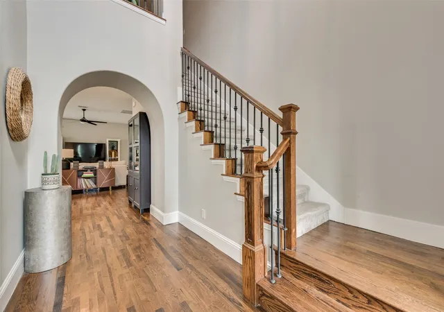 Photo 3 of Single family home for sale at 4940 Sage Hill Dr, Carrollton, TX 75010 | MLS# 21320185 | Listing updated on 2026-08-17