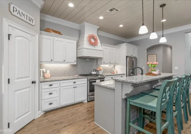 Photo 3 of Single family home for sale at 408 Halifax Cir, Benton, LA 71006 | MLS# 21325737 | Listing updated on 2026-08-20