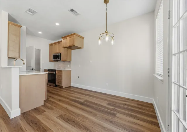 Photo 3 of Sale Pending at 3504 Silverado Trl, Roanoke, TX 76262 | MLS# 21325050 | Listing updated on 2026-08-22
