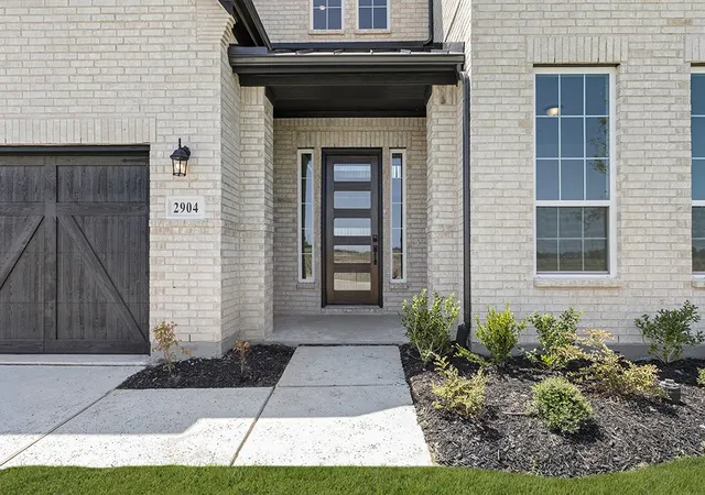 Photo 3 of Single family home for sale at 2904 Manchester Ct, Celina, TX 75009 | MLS# 21325772 | Listing updated on 2026-08-26