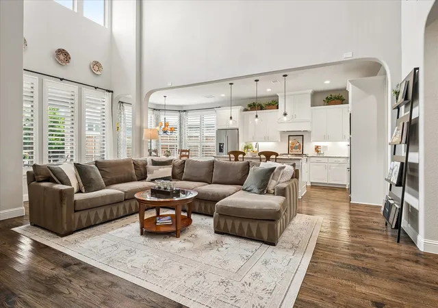 Photo 4 of Single family home for sale at 14740 Rollover Pass Ln, Frisco, TX 75035 | MLS# 21325433 | Listing updated on 2026-08-07