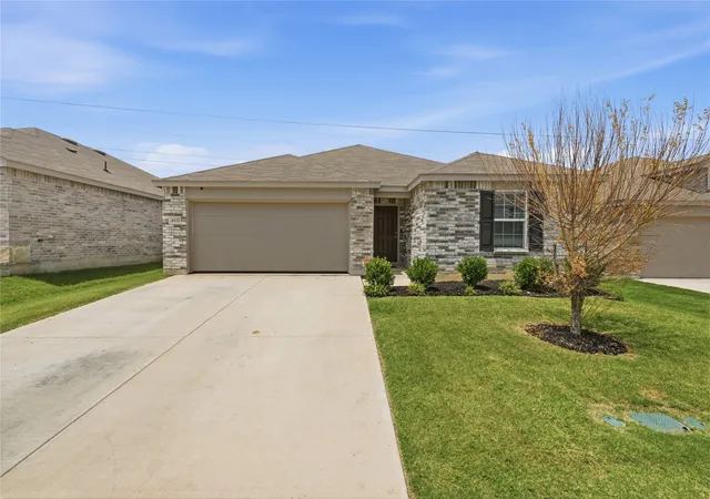 Photo 1 of Single family home for sale at 4632 Benham Dr, Crowley, TX 76036 | MLS# 21325853 | Listing updated on 2026-08-22