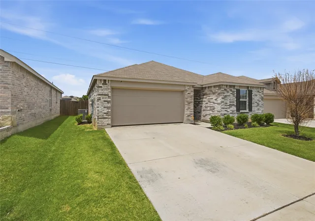 Photo 2 of Single family home for sale at 4632 Benham Dr, Crowley, TX 76036 | MLS# 21325853 | Listing updated on 2026-08-22