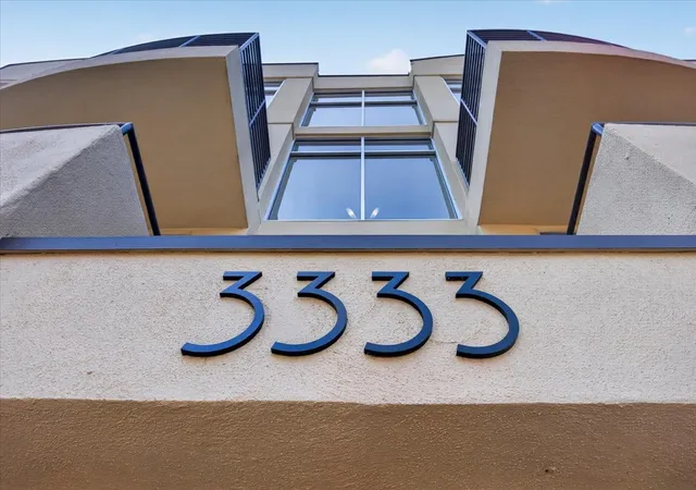 2nd image of 3333 Darcy St #2102, Fort Worth, TX 76107 | MLS# 21325195