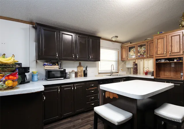 Photo 3 of Manufactured home for sale at 7151 County Road 151, Kaufman, TX 75142 | MLS# 21323607 | Listing updated on 2026-10-06