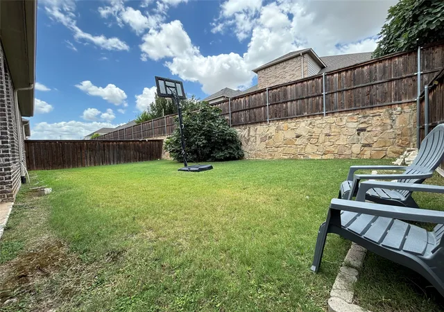 Photo 29 of Single family home for sale at 3421 Poinsettia Wy, Irving, TX 75038 | MLS# 21325861 | Listing updated on 2026-07-26