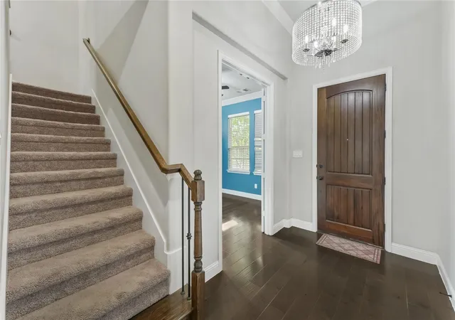 Photo 3 of Single family home for sale at 3421 Poinsettia Wy, Irving, TX 75038 | MLS# 21325861 | Listing updated on 2026-07-26