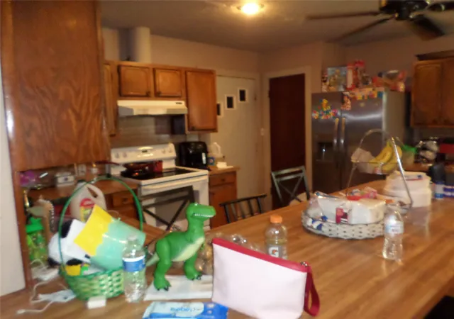 Photo 3 of Single family home for sale at 409 Holley St, Fort Worth, TX 76140 | MLS# 21325932 | Listing updated on 2026-07-11