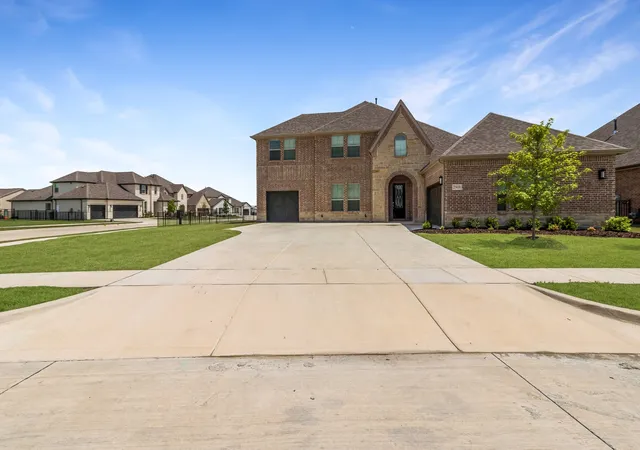 2nd image of 2908 Standing Tall Ct, Forney, TX 75126 | MLS# 21325936