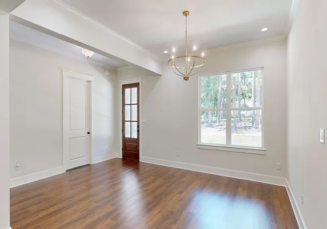 Photo 3 of Single family home for sale at 15337 Lakeside Dr, Tyler, TX 75707 | MLS# 21325696 | Listing updated on 2026-10-05
