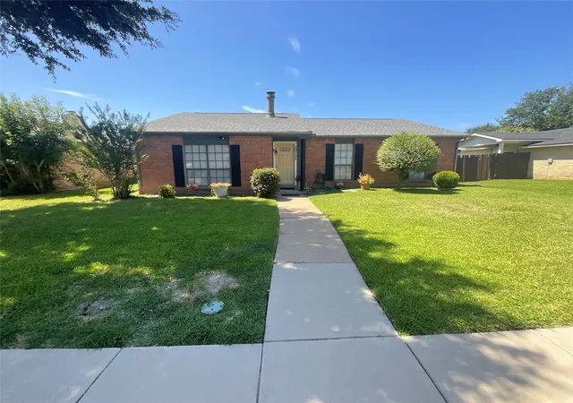 Photo 1 of Single family home for sale at 2017 Osage Trl, Grand Prairie, TX 75052 | MLS# 21323019 | Listing updated on 2026-08-22