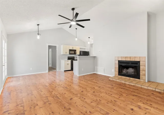 4th image of 217 Teakwood Ln, Lewisville, TX 75067 | MLS# 21325964