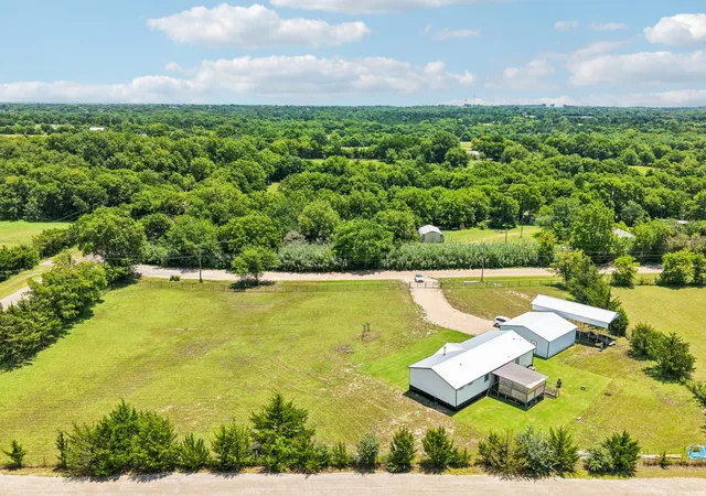Photo 1 of Manufactured home for sale at 13391 Westover Ln, Anna, TX 75409 | MLS# 21323095 | Listing updated on 2026-08-29