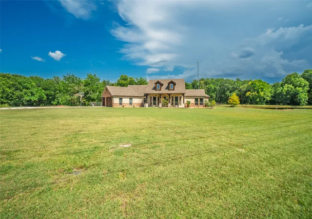 Photo 1 of Single family home for sale at 239 County Road 4105, Bonham, TX 75418 | MLS# 21326013 | Listing updated on 2026-08-22