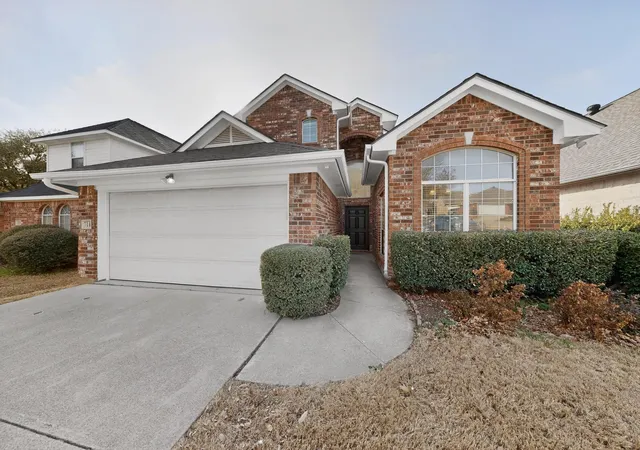 Homes for sale in Euless, TX | 714 Ashbrook Ct, Euless, TX 76039 | MLS# 21325063