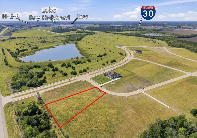 Photo 1 of Land for sale at 1639 Canyon Lake Rd, Rockwall, TX 75032 | MLS# 21324950 | Listing updated on 2026-08-19