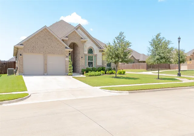 Photo 1 of Single family home for sale at 3608 Rolling Meadows Dr, Midlothian, TX 76065 | MLS# 21322801 | Listing updated on 2026-08-26