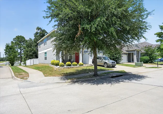 4th image of 8913 Cranston Ct, Providence Village, TX 76227 | MLS# 21326113