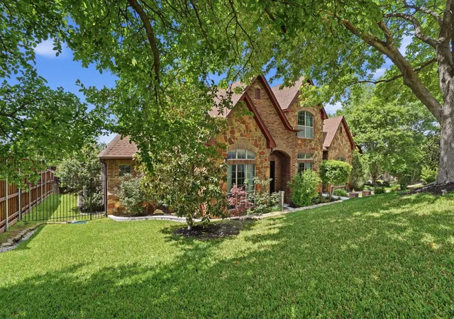 Photo 1 of Single family home for sale at 700 Briar Ridge Dr, Keller, TX 76248 | MLS# 21317249 | Listing updated on 2026-10-06