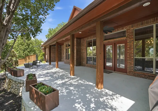Photo 3 of Single family home for sale at 700 Briar Ridge Dr, Keller, TX 76248 | MLS# 21317249 | Listing updated on 2026-10-06