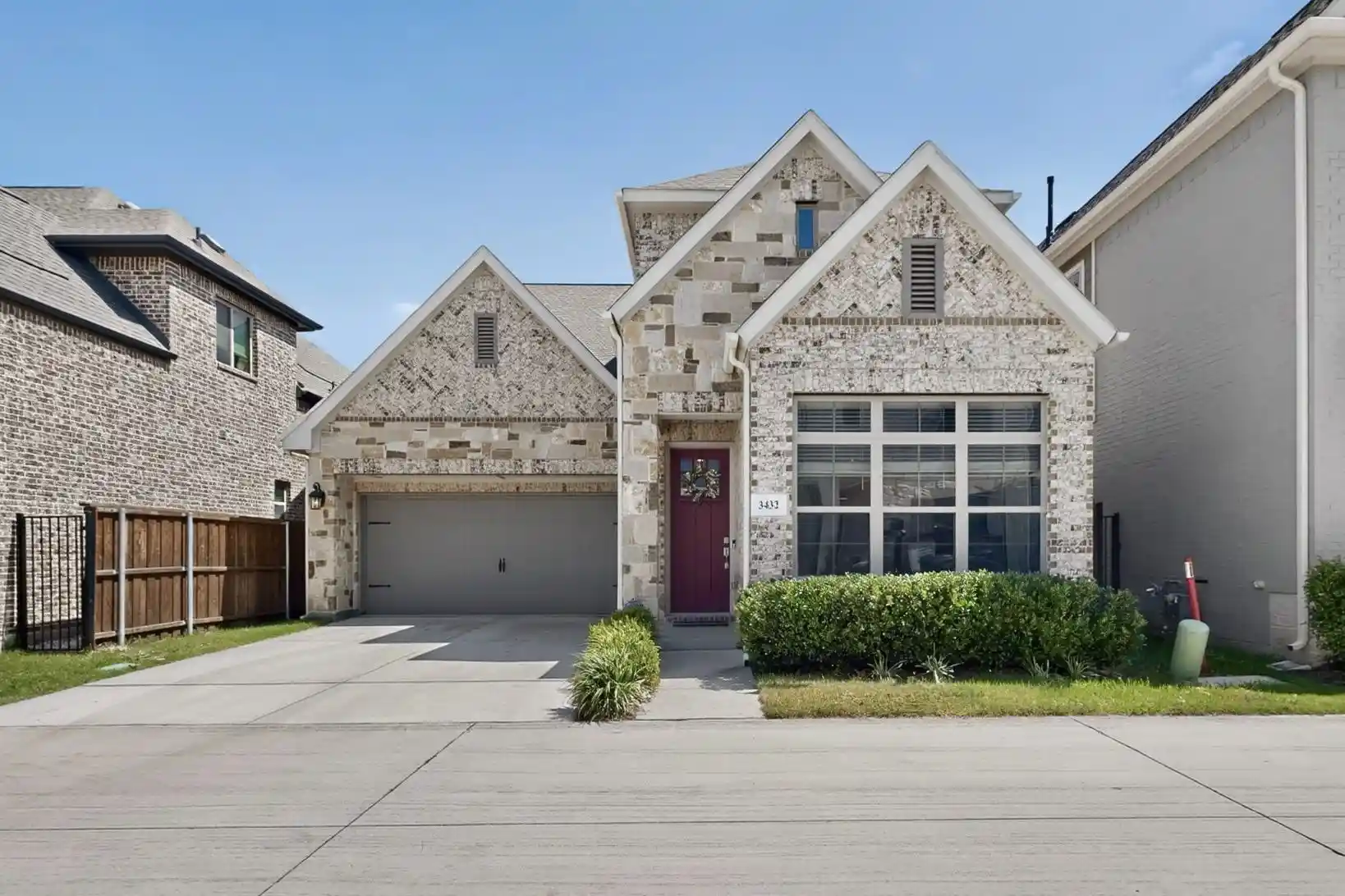 Photo 1 of Single family home for sale at 3432 Rosebud Park Ln, Dallas, TX 75229 | MLS# 21322218 | Listing updated on 2026-10-22