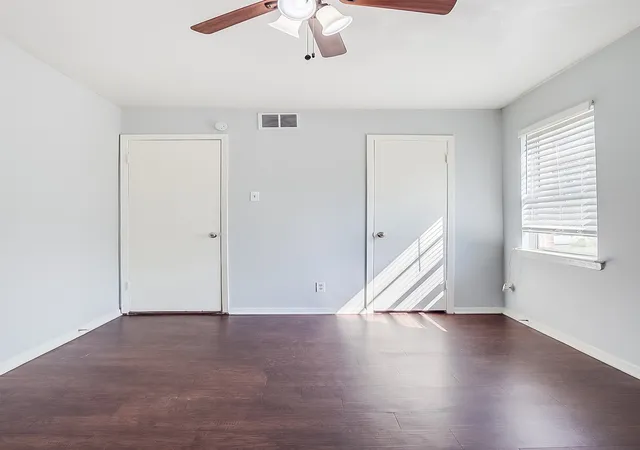 4th image of 2725 Patricia Ln, Garland, TX 75041 | MLS# 21323869
