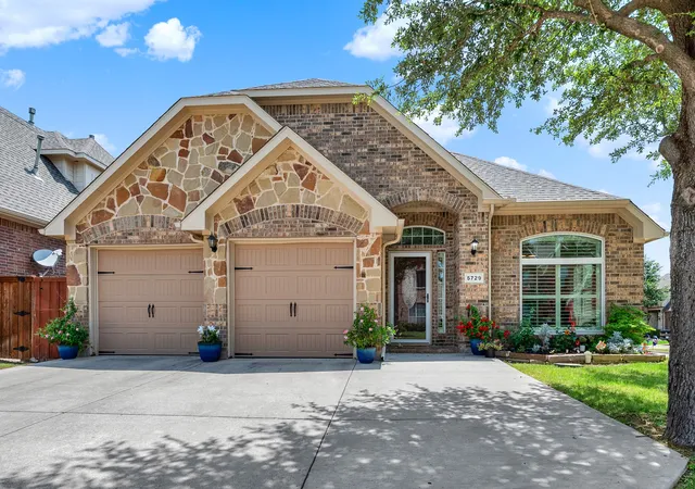 Photo 1 of Single family home for sale at 5729 New Castle Dr, Richardson, TX 75082 | MLS# 21325806 | Listing updated on 2026-08-27