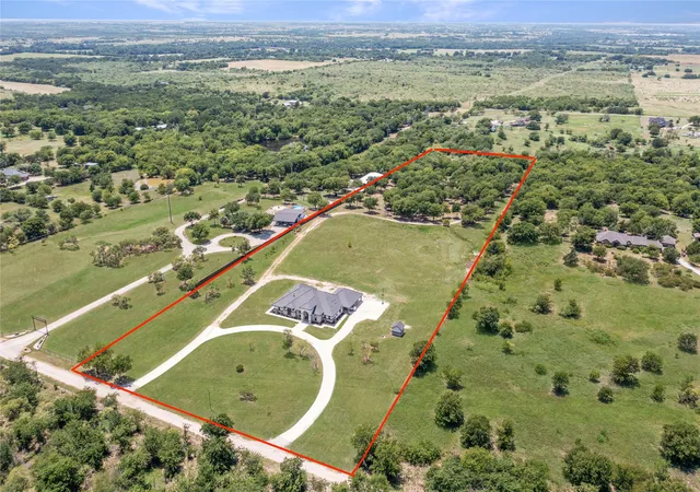 Photo 3 of Single family home for sale at 7381 Mesquite Rdg, Sanger, TX 76266 | MLS# 21325646 | Listing updated on 2026-08-22