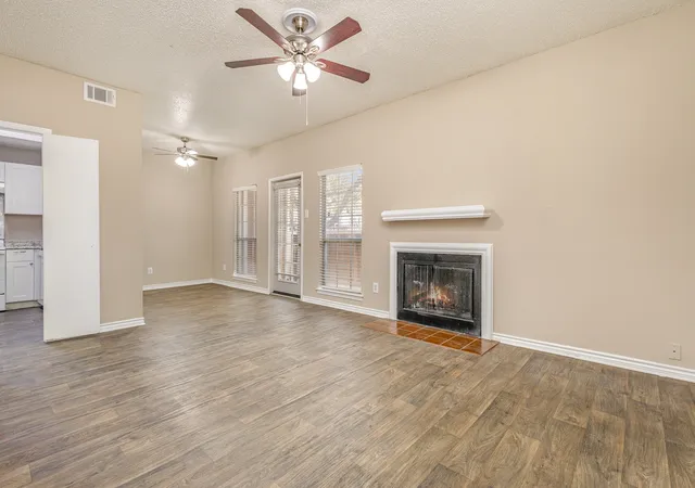 2nd image of 3615 W Northgate Dr #123, Irving, TX 75062 | MLS# 21326345