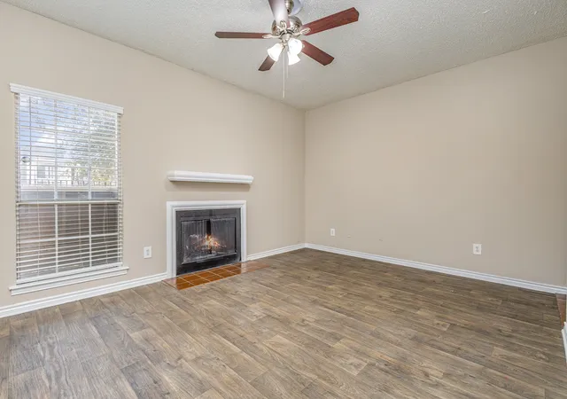 4th image of 3615 W Northgate Dr, Irving, TX 75062