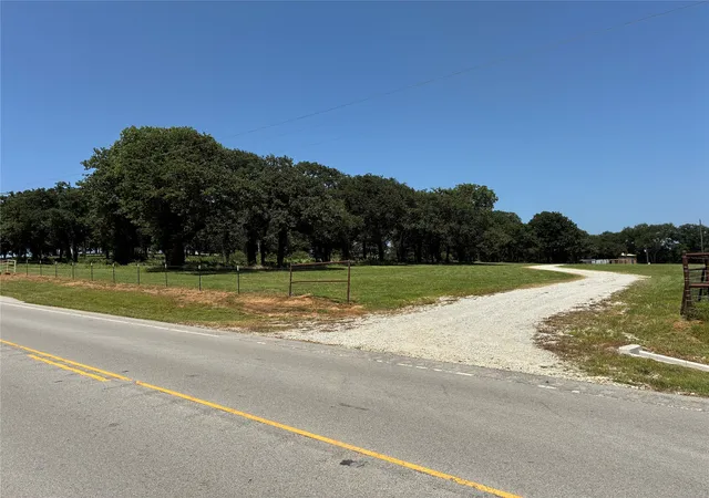 Photo 1 of Land for sale at 3710 Fm 371, Gainesville, TX 76240 | MLS# 21326384 | Listing updated on 2026-07-21