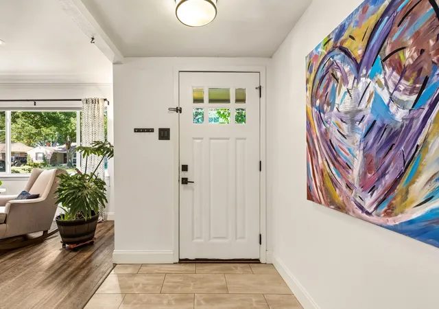 Photo 3 of Single family home for sale at 9639 Leaside Dr, Dallas, TX 75238 | MLS# 21325784 | Listing updated on 2026-08-20