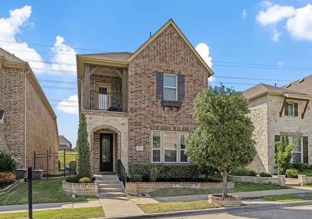 Photo 1 of Single family home for sale at 6923 Birch Creek Dr, Irving, TX 75063 | MLS# 21317335 | Listing updated on 2026-08-29