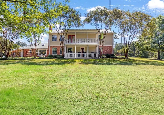 Photo 1 of Single family home for sale at 2027 Fm 779, Mineola, TX 75773 | MLS# 21326393 | Listing updated on 2026-10-02