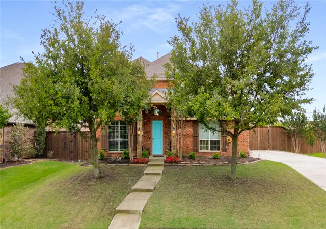Photo 3 of Single family home for sale at 5732 Chateau Dr, Sachse, TX 75048 | MLS# 21326203 | Listing updated on 2026-08-22