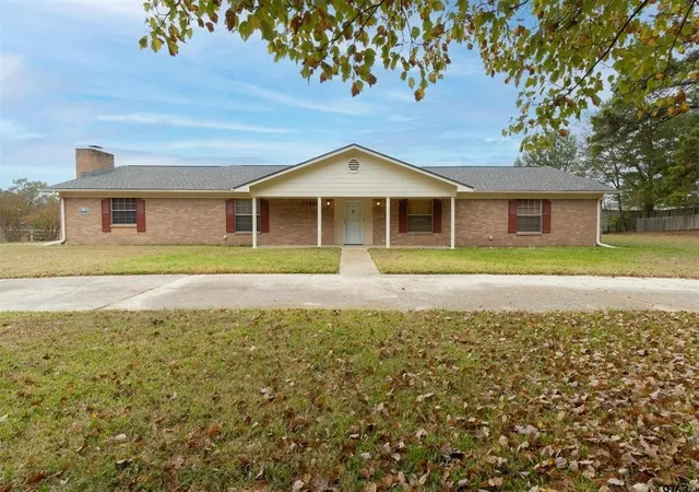 Photo 1 of Single family home for sale at 12654 County Road 192, Tyler, TX 75703 | MLS# 21325558 | Listing updated on 2026-07-09