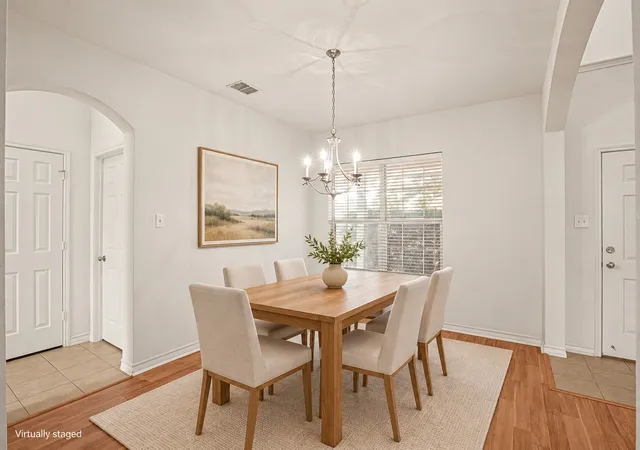 Photo 3 of Single family home for sale at 600 Beeman Dr, Arlington, TX 76002 | MLS# 21322601 | Listing updated on 2026-10-08
