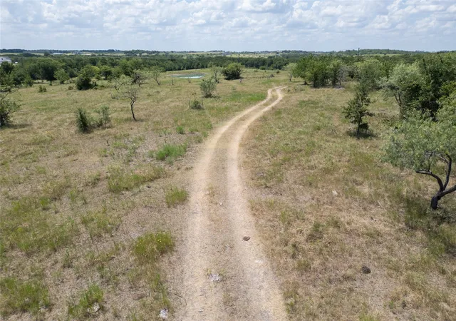 Photo 4 of Land for sale at Tbd Lot 23 B Alsdorf Rd, Ennis, TX 75119 | MLS# 21320620 | Listing updated on 2026-09-16
