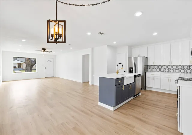 Photo 1 of Single family home for sale at 3309 Tennessee Ave, Dallas, TX 75224 | MLS# 21324096 | Listing updated on 2026-08-20