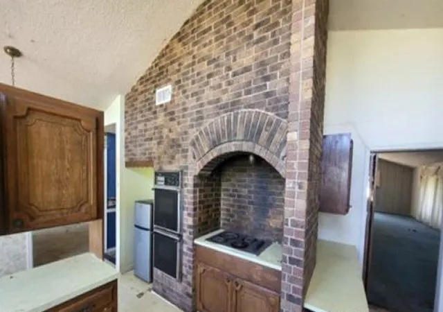 Photo 3 of Sale Pending at 306 Wade St, Olney, TX 76374 | MLS# 21325596 | Listing updated on 2026-09-15