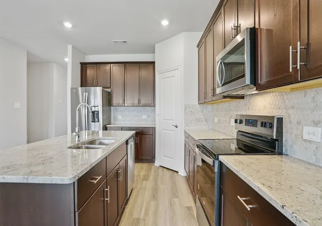 Photo 3 of Sale Pending at 3804 High Valley Dr, Mc Kinney, TX 75071 | MLS# 21323309 | Listing updated on 2026-07-28
